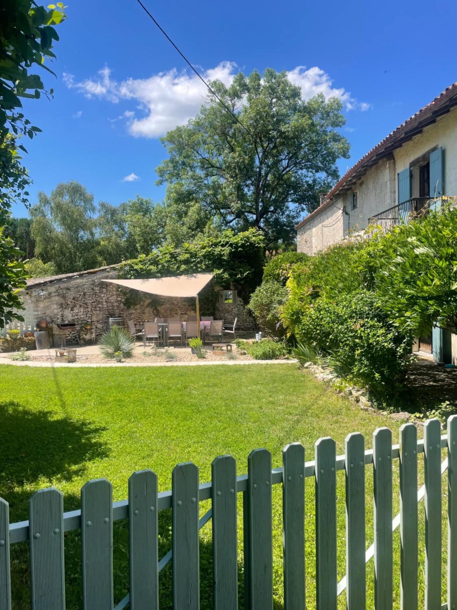 Les Galineaux Villa La Roquille ภายนอก รูปภาพ